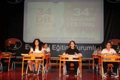 Evrensel Kolej